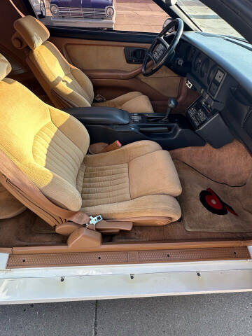 1989 Pontiac Firebird Trans Am GTA