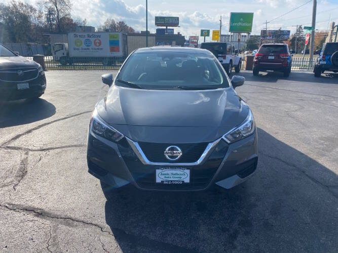 2021 Nissan Versa SV