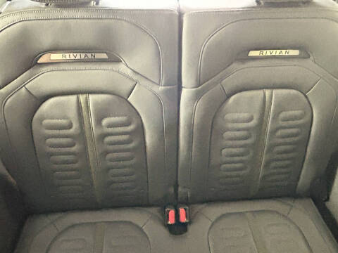 2022 Rivian R1S Launch Edition