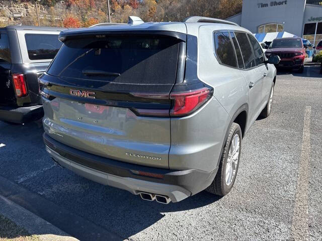 2026 GMC Acadia Elevation