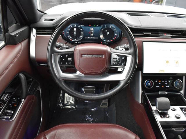 2023 Land Rover Range Rover P400 SE