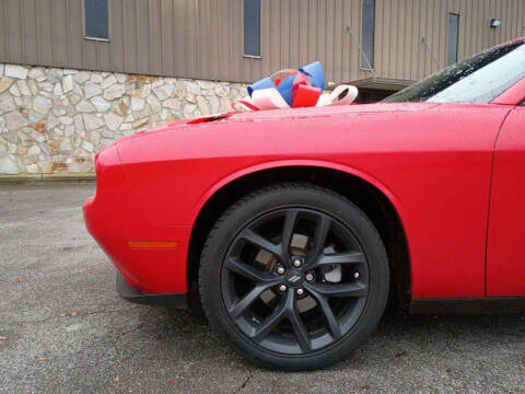 2021 Dodge Challenger SXT