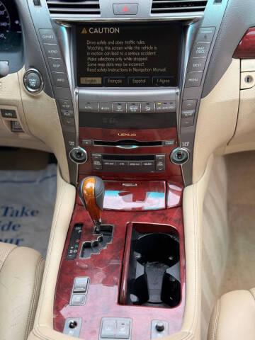 2007 Lexus LS 460