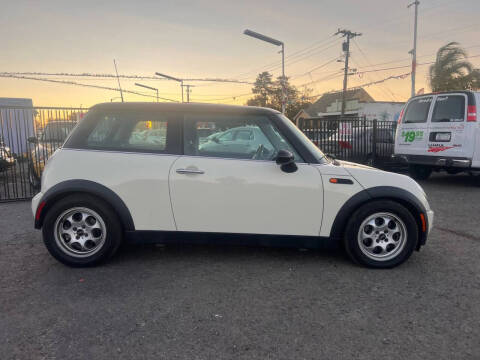2004 MINI Cooper