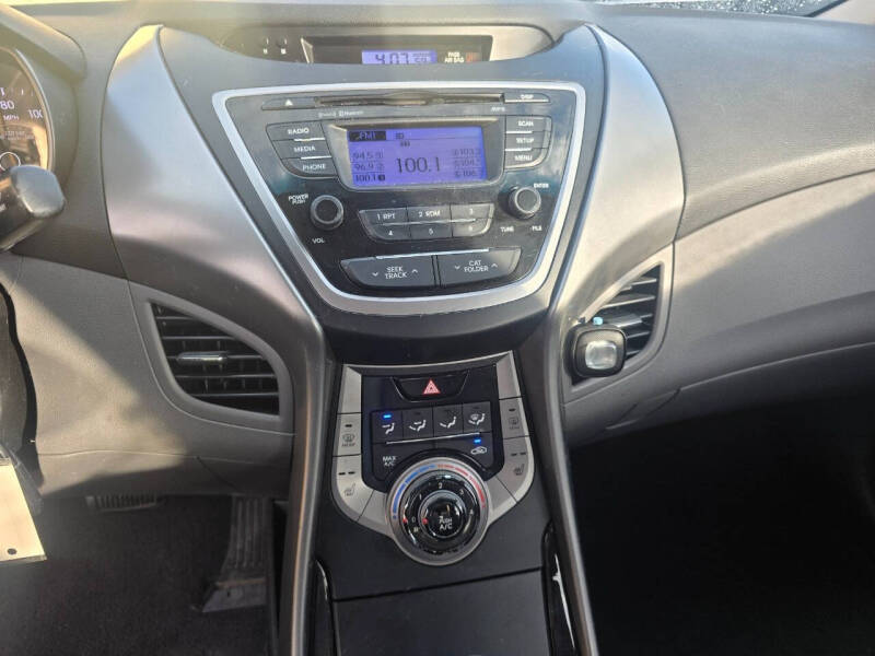 2013 Hyundai Elantra Limited