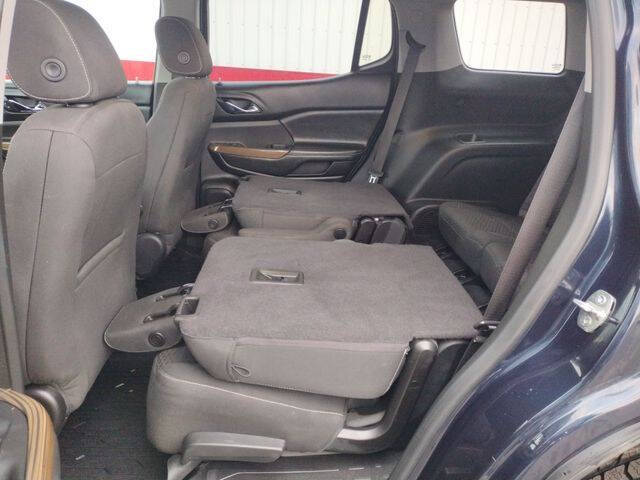 2017 GMC Acadia SLE-2