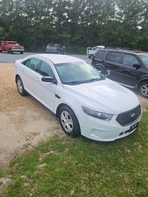 2016 Ford Taurus's photo