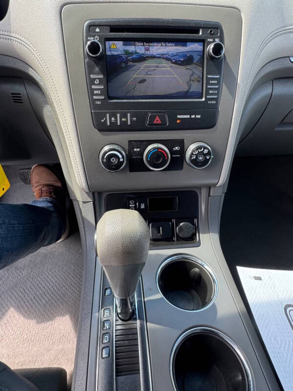 2015 Chevrolet Traverse LS