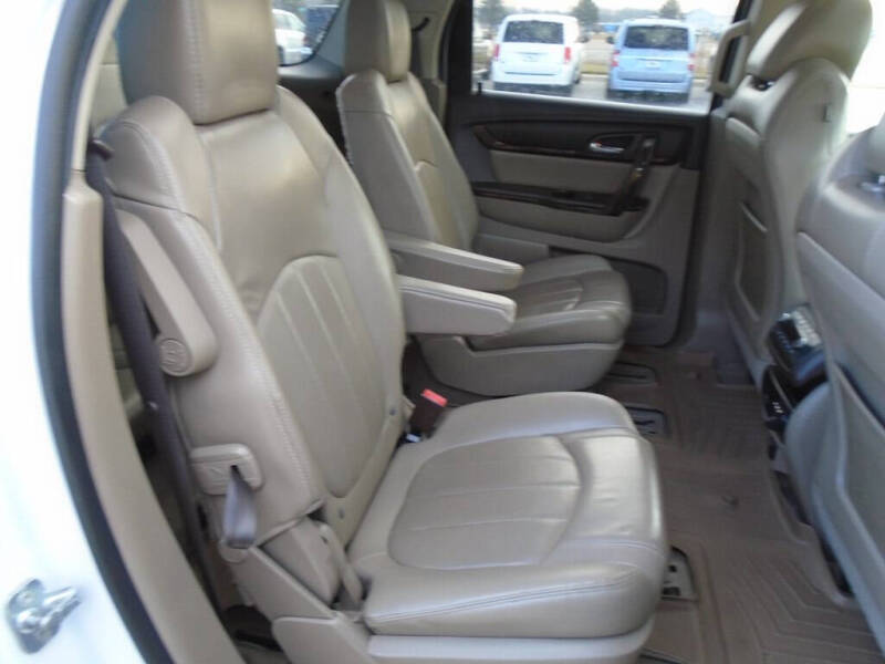 2016 GMC Acadia Denali