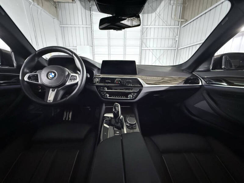 2020 BMW 5 Series M550i xDrive