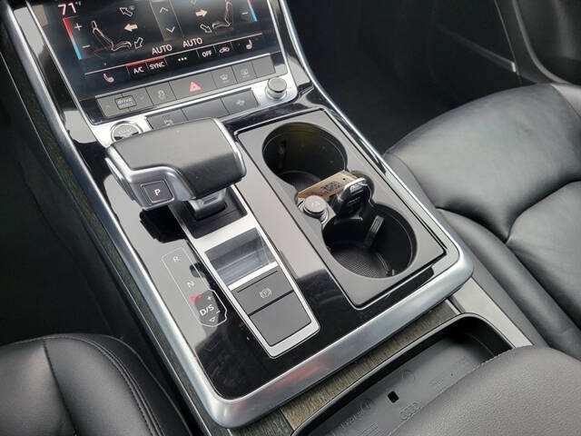 2022 Audi Q7 quattro Premium Plus 55 TFSI