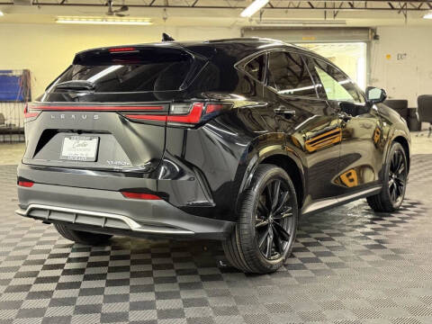 2022 Lexus NX 450h+ F SPORT Handling