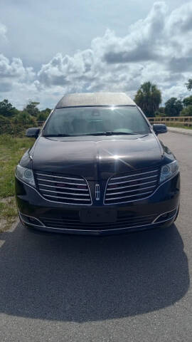 2017 Lincoln MKT Town Car Hearse Fleet