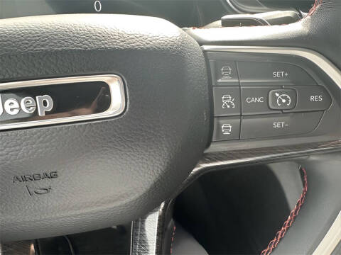 2022 Jeep Grand Cherokee Trailhawk