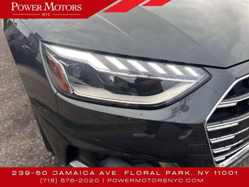 2023 Audi A4 quattro Premium 40 TFSI