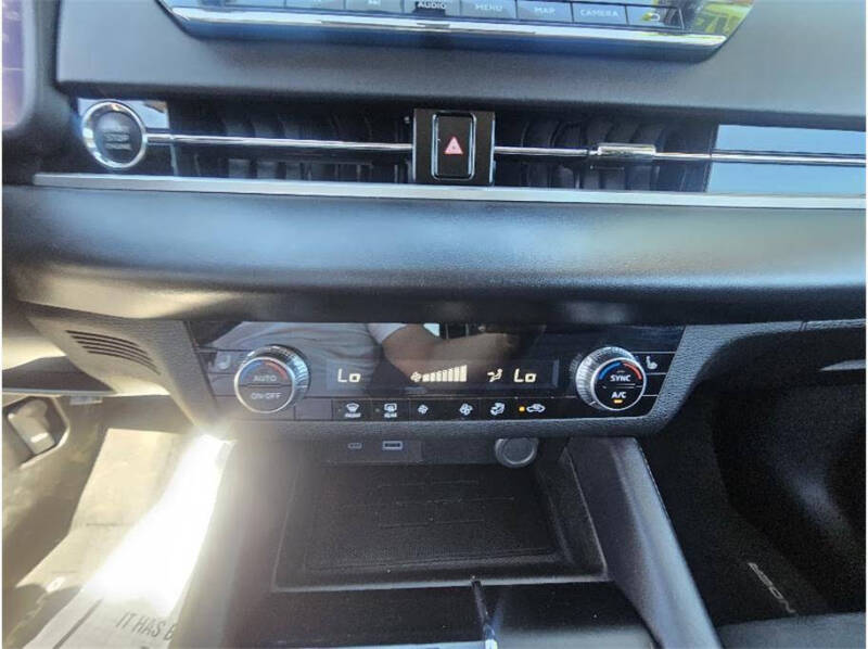 2023 Mitsubishi Outlander SE Special Edition