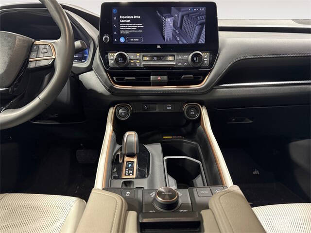 2024 Toyota Grand Highlander Hybrid MAX Platinum