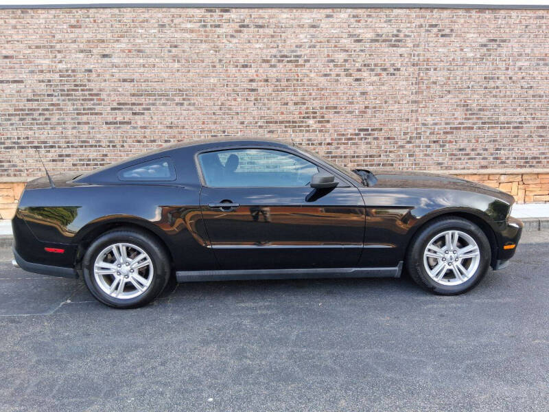 2010 Ford Mustang V6