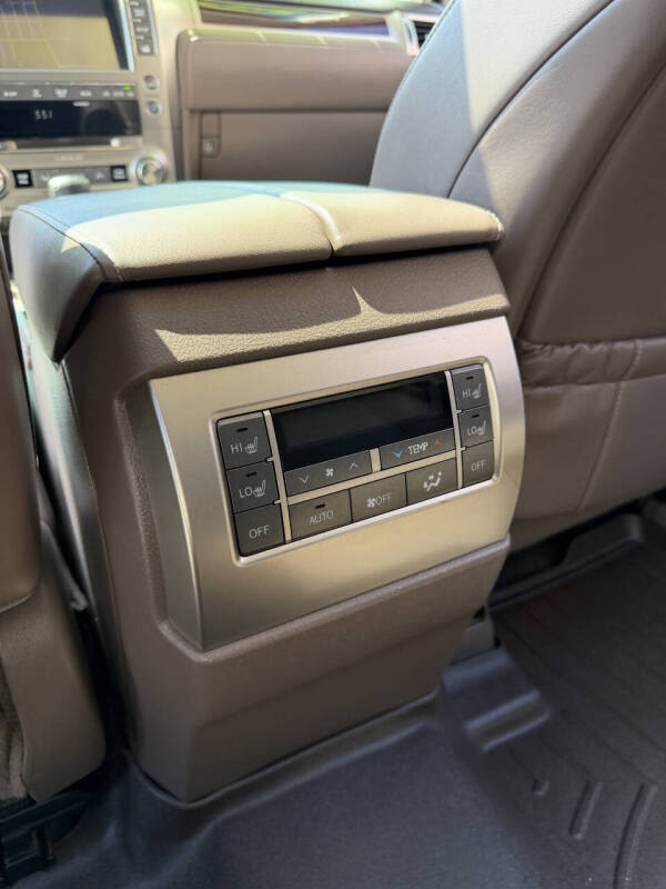 2017 Lexus GX 460