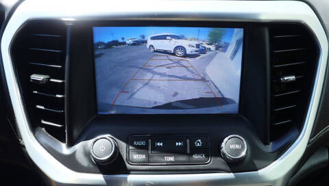 2018 GMC Acadia SLE-2