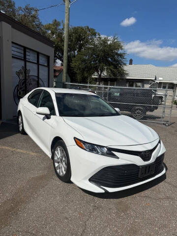 2020 Toyota Camry LE