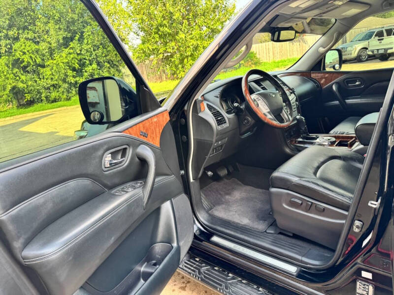 2019 Infiniti QX80 Luxe