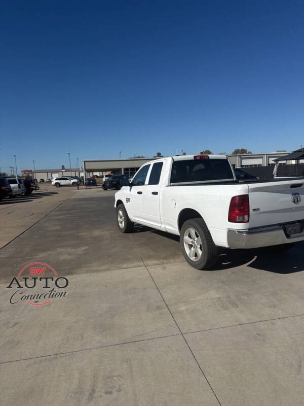 2024 RAM 1500 Classic SLT