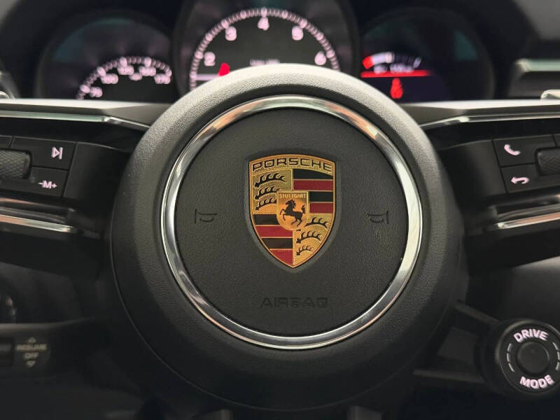 2022 Porsche Macan S