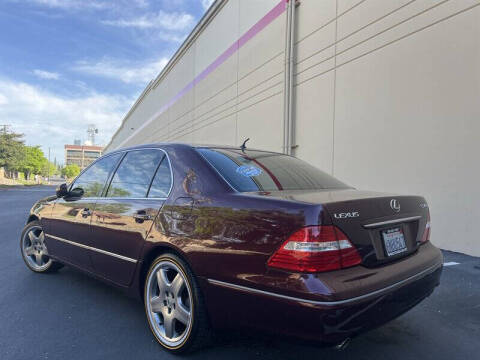 2005 Lexus LS 430