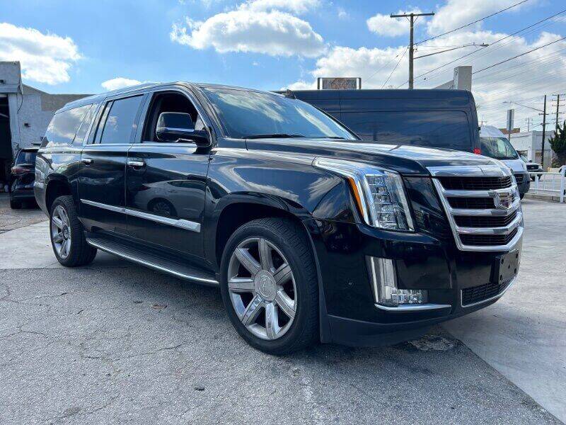 2018 Cadillac Escalade ESV for sale at Best Buy Quality Cars in Bellflower CA