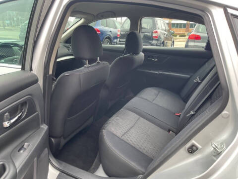 2017 Nissan Altima 2.5 SV