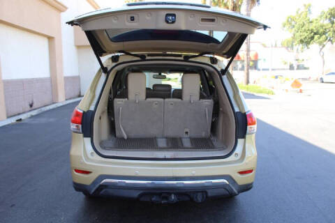 2013 Nissan Pathfinder SL