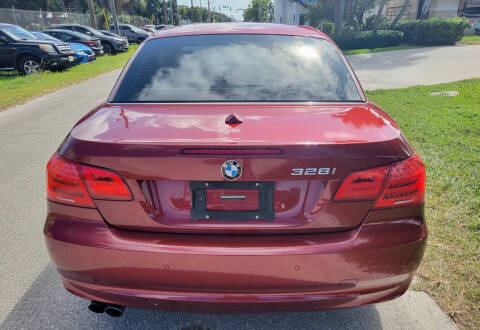 2011 BMW 3 Series 328i