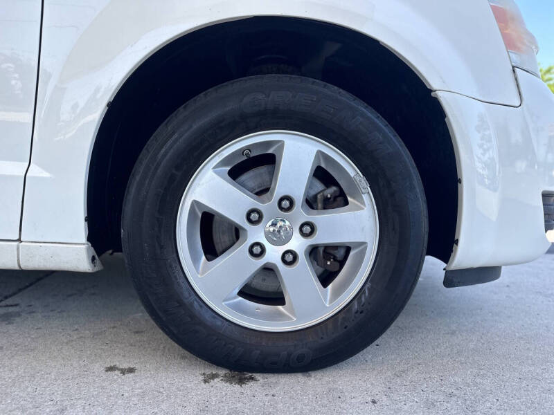 2010 Dodge Grand Caravan SXT