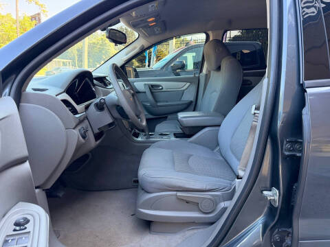 2014 Chevrolet Traverse LS