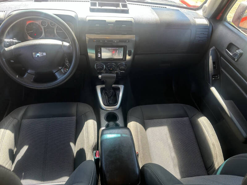 2009 HUMMER H3T Luxury