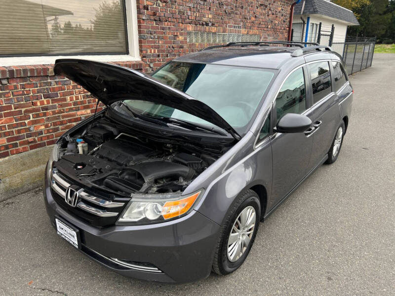 2015 Honda Odyssey LX