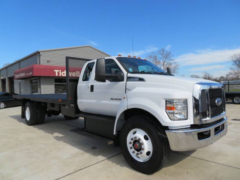 2017 Ford F-750 Super Duty for sale at TIDWELL MOTOR in Houston TX