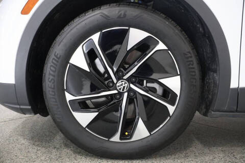 2022 Volkswagen ID.4 Pro