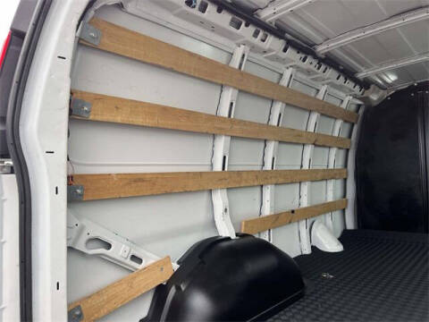 2023 Chevrolet Express 2500