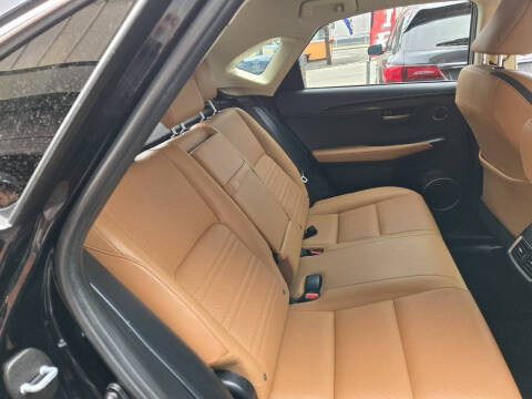 2017 Lexus NX 200t