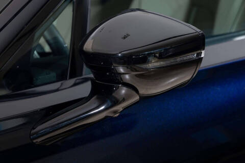 2025 Aston Martin DBX 707