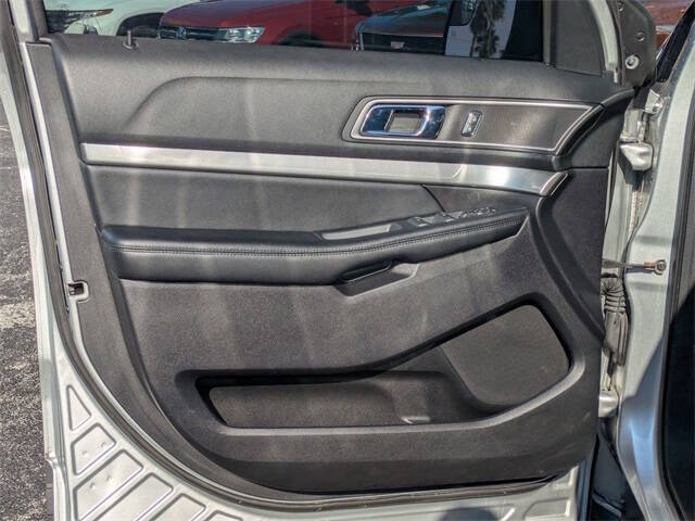 2017 Ford Explorer XLT