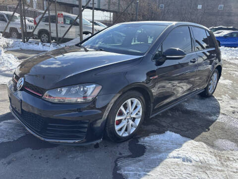 2016 Volkswagen Golf GTI SE