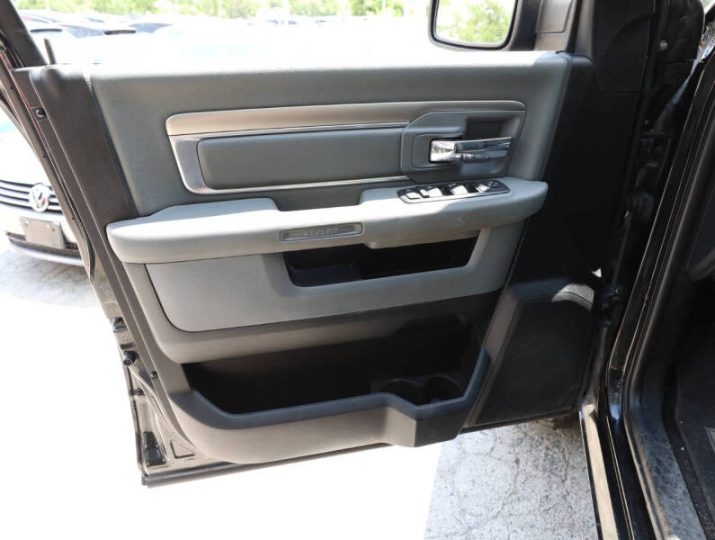 2017 RAM 1500 Big Horn