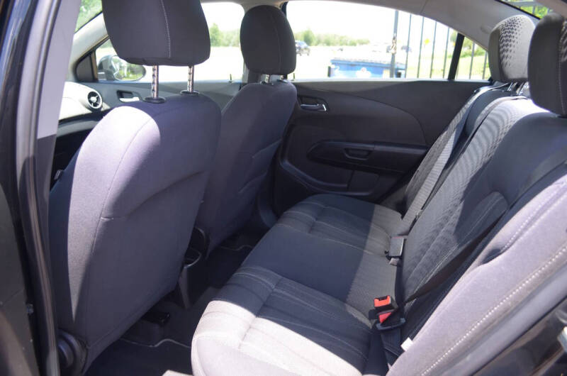 2017 Chevrolet Sonic LT Auto