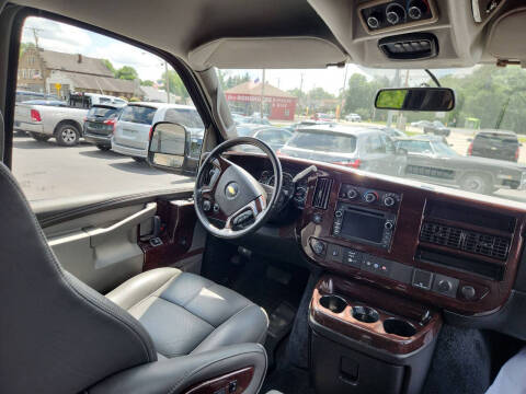 2018 Chevrolet Express 2500