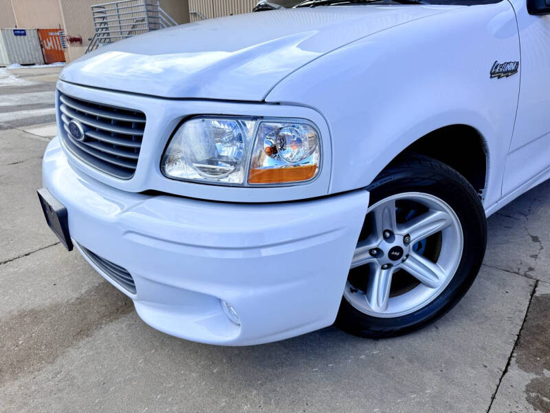 2003 Ford F-150 SVT Lightning