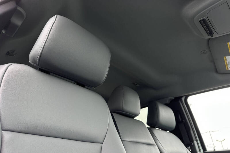 2025 Ford F-350 Super Duty XL