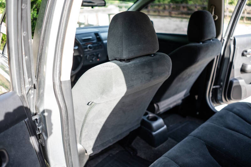2012 Nissan Versa 1.8 S